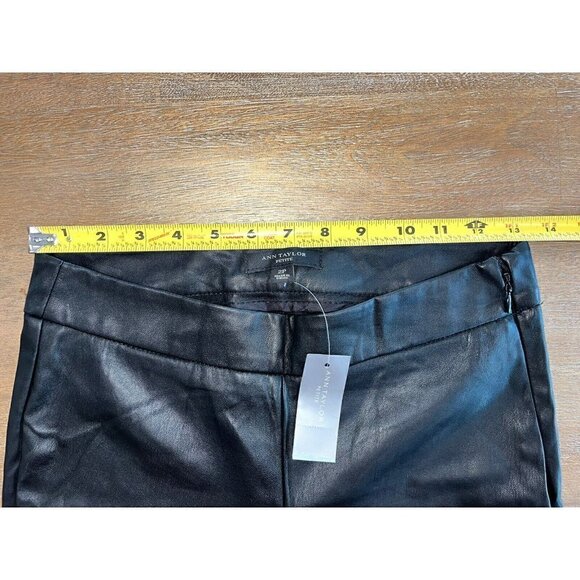 Ann Taylor Women's NWT Pants Faux Leather Black High Rise Size 2P MSRP $98 Fall - Picture 4 of 7